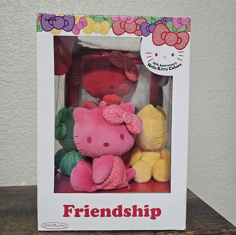 Hello Kitty 35th Anniversary Collectible Plush Set